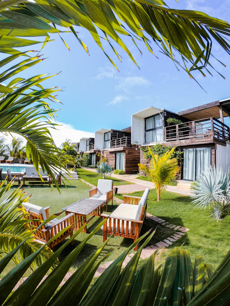 Scenic view of modern villas with garden and pool in Adicora, Venezuela, showcasing contemporary architecture.